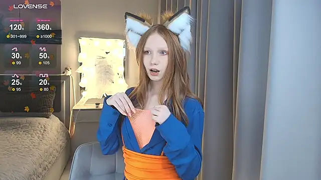 FoxyMira online show from October 29, 1:47 pm