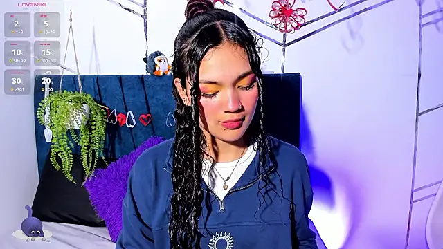 Camilla Miller01 online show from February 20, 10:10 pm