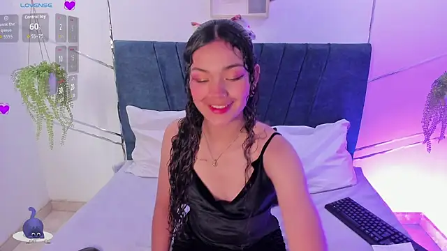 Camilla Miller01 online show from September 19, 3:11 pm