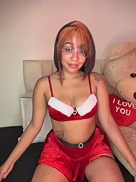 MiaKyle  online show from December 4, 1:08 am