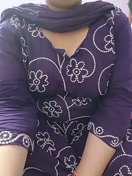 roshni agrawal0 online show from May 25, 3:44 pm