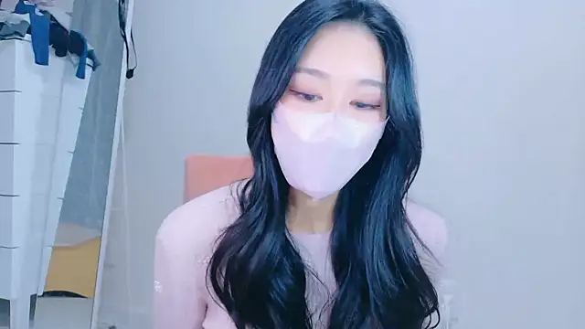 ramuchan desu online show from November 17, 1:39 am