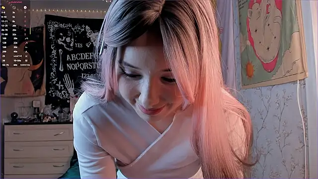 CutiePatoootie online show from February 7, 10:02 pm