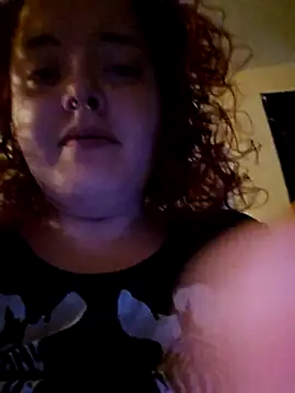 nuttiebuddy1 online show from March 4, 6:53 am