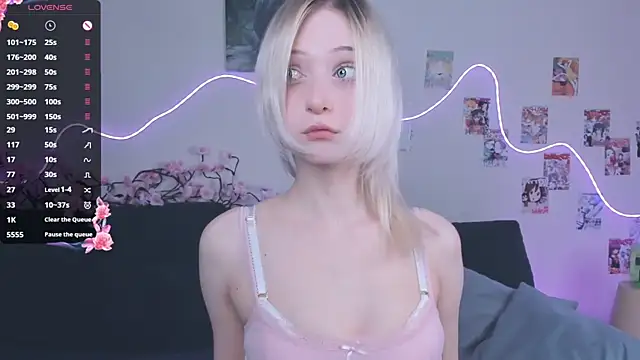 Megan--chan online show from March 13, 5:47 pm