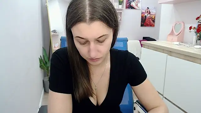 muriel elvin online show from October 14, 9:34 am