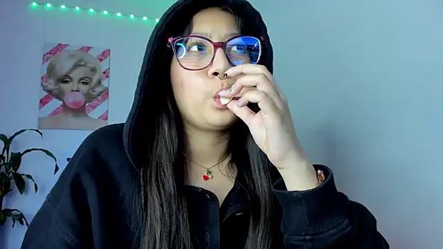 rouse red online show from November 7, 9:42 pm