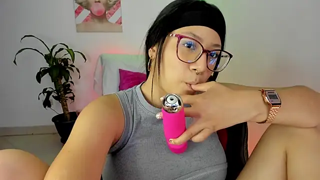 rouse red online show from September 26, 7:55 pm