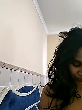 cute indianxo online show from December 18, 10:09 am