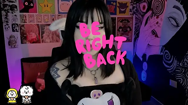 Yuhwan  online show from December 22, 2:36 am