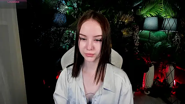 MarySparkle online show from November 18, 3:40 am