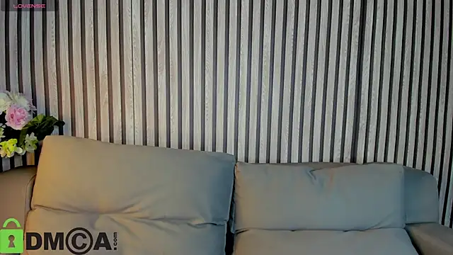 Snapshot of Casey_Sweeet chatting on October 21, 4:00 pm Casey Sweeet online show from October 21, 4:00 pm