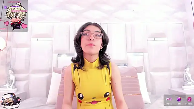 Im Molly Angel online show from October 2, 8:25 pm