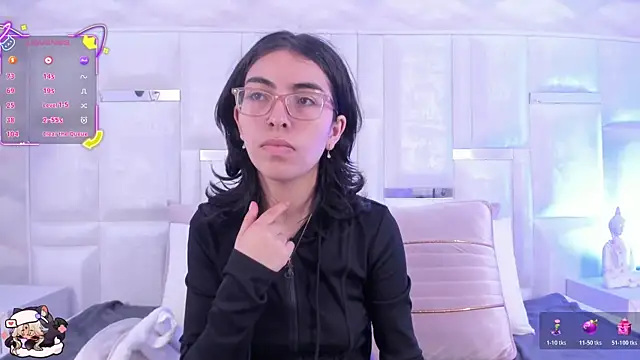 Im Molly Angel online show from November 9, 3:30 pm