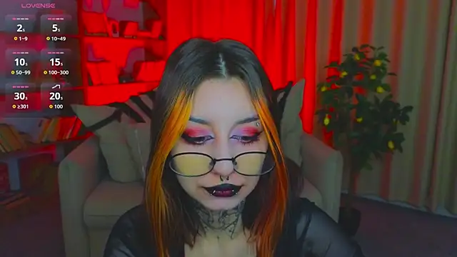 Mistress  Marcelline online show from April 18, 1:41 am