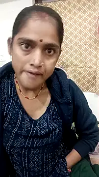 Guriya0076 online show from November 15, 1:17 am