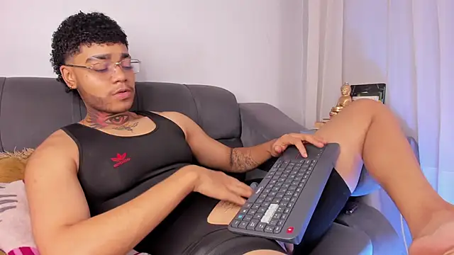 santi xximo online show from November 9, 10:27 pm