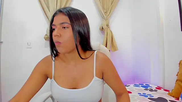 andrea sanchezz online show from December 5, 7:59 pm