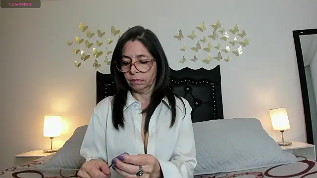 SabinaDeluxe cg online show from February 12, 12:51 pm