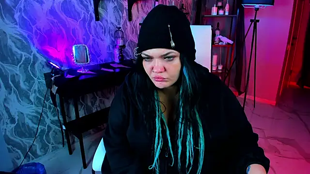 MaryHarrys online show from November 26, 6:03 am