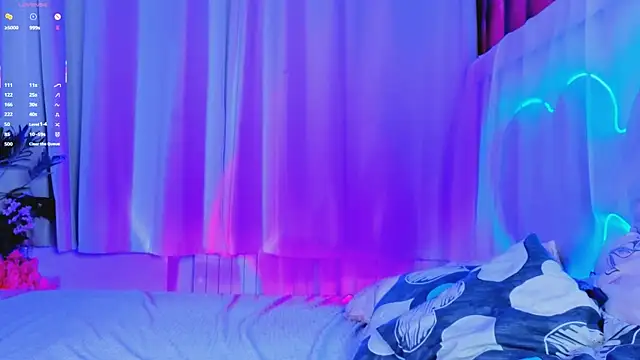 -CindyLou online show from December 3, 5:54 am