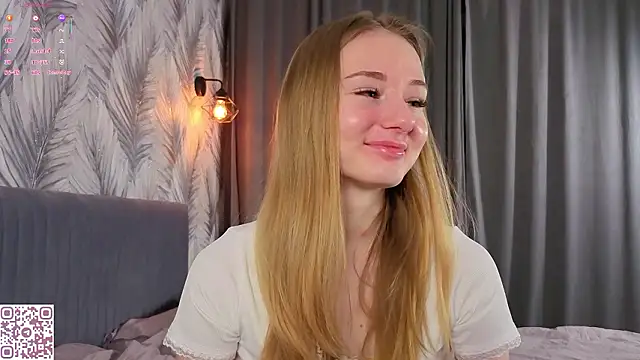 ElvinaRose online show from February 2, 2:21 am