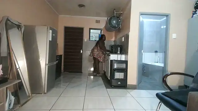 BusybooobsXXX3 online show from March 18, 6:24 pm