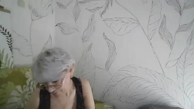 Catty Lady online show from September 24, 8:41 pm