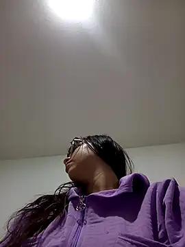 lareinalareinadelanal online show from October 2, 1:16 pm