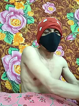 Seducing couple online show from December 17, 5:50 pm