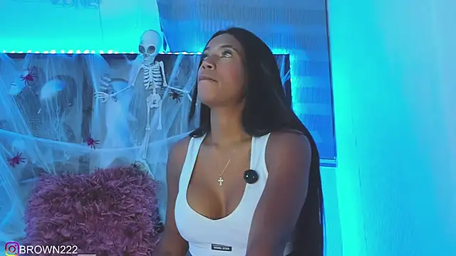  naomibrown  online show from October 13, 1:19 am