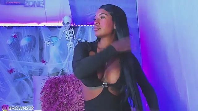  naomibrown  online show from October 8, 5:12 am