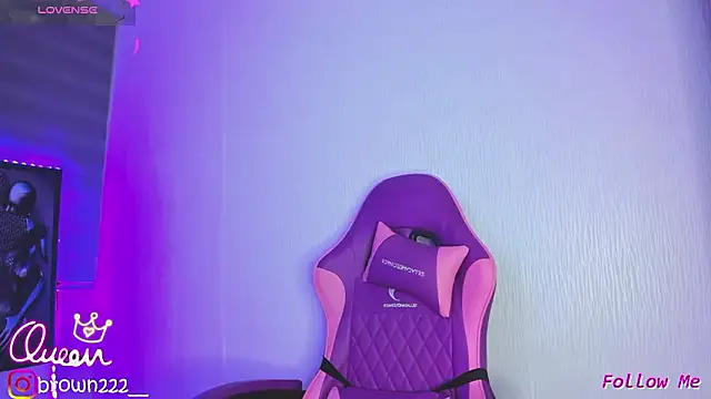  naomibrown  online show from March 13, 3:08 am