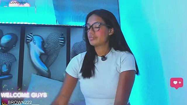  naomibrown  online show from September 27, 4:41 am