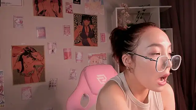 OdetteBiddy online show from September 13, 9:34 pm