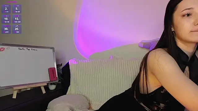 OdelynBagge online show from November 21, 5:26 pm