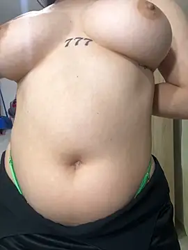 Briana Hottt online show from November 24, 11:07 pm