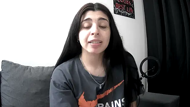 VioletaZein online show from November 22, 4:48 am