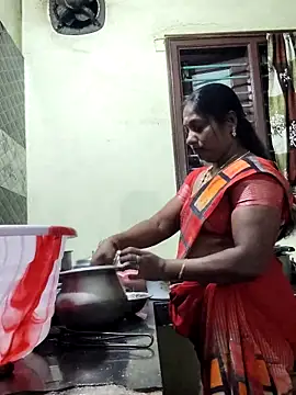 papukurty online show from April 3, 1:53 pm