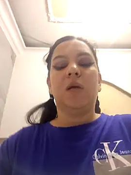 Abbyjoness21 online show from October 15, 8:33 pm