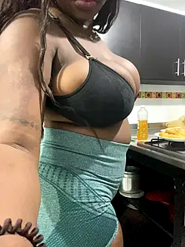 MiiaaCollinss online show from October 11, 1:10 am