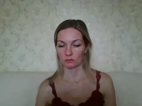 sweetriki online show from April 25, 3:09 pm