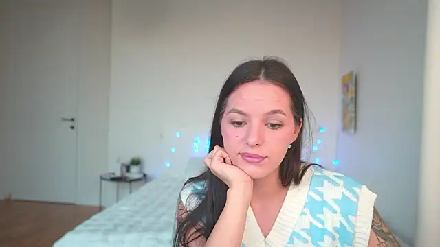 Snapshot of EwelynScott chatting on October 6, 3:56 am EwelynScott online show from October 6, 3:56 am