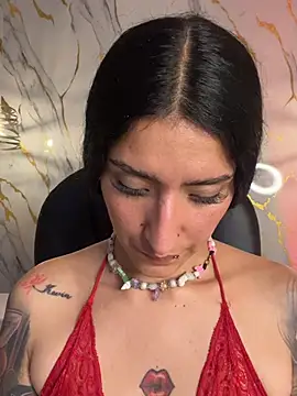 Scaarlettfox online show from February 14, 9:28 pm