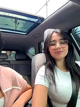 Michelle Zoe online show from October 2, 3:17 pm