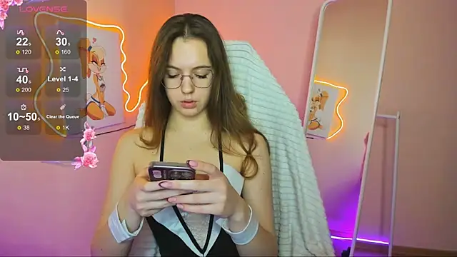 ShalinaMontana online show from November 25, 3:47 pm