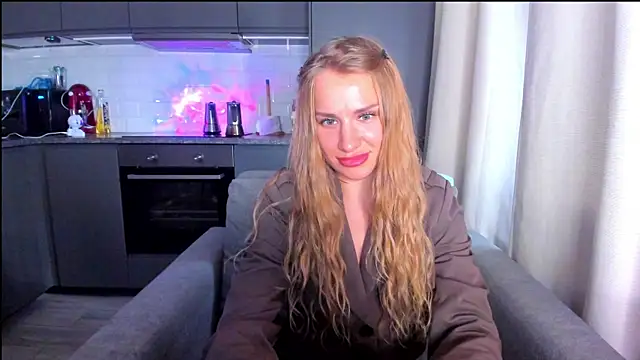 Snapshot of MashaFromRussia__ chatting on September 14, 12:14 pm MashaFromRussia   online show from September 14, 12:14 pm