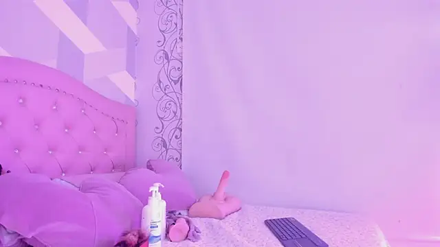 BiancaShermann online show from October 7, 5:28 pm