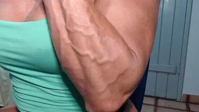 Stronggsexy online show from December 17, 10:25 pm