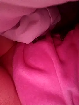 Hottiesophie online show from April 6, 4:46 am